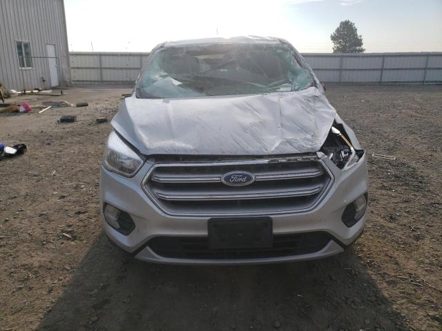 Photo 5 from auction – 2017 FORD ESCAPE SE with VIN 1FMCU9G92HUB82116