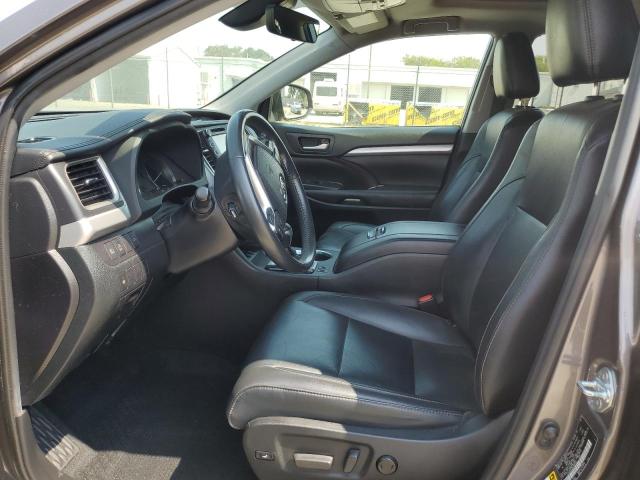 Photo 7 from auction – 2019 TOYOTA HIGHLANDER with VIN 5TDJZRFHXKS998363