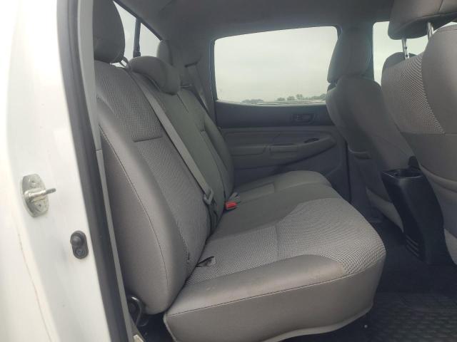 Photo 10 from auction – 2013 TOYOTA TACOMA DOU with VIN 5TFLU4EN2DX072585