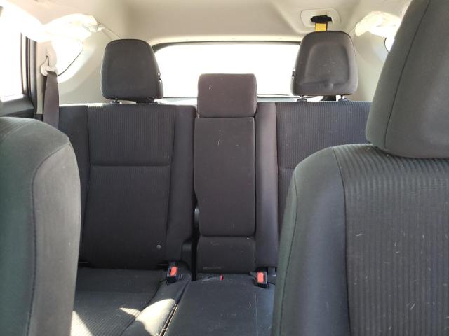 Photo 10 from auction – 2018 TOYOTA RAV4 LE with VIN JTMZFREV7JJ210718