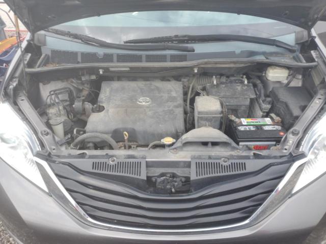 Photo 12 from auction – 2013 TOYOTA SIENNA LE with VIN 5TDKK3DC1DS309519