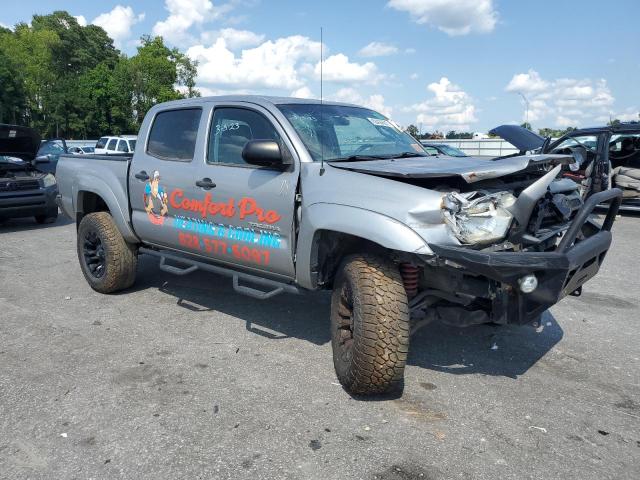 Photo 4 from auction – 2014 TOYOTA TACOMA DOU with VIN 3TMLU4EN6EM142922