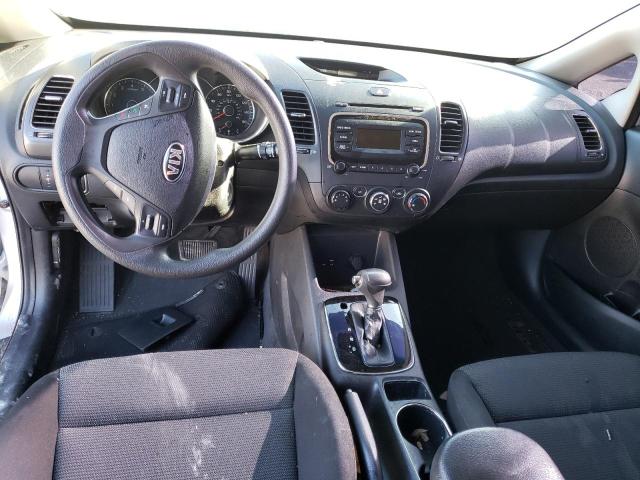 Photo 8 from auction – 2017 KIA FORTE LX with VIN 3KPFK4A71HE013401