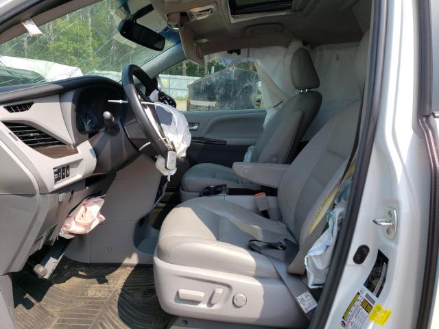 Photo 7 from auction – 2017 TOYOTA SIENNA XLE with VIN 5TDYZ3DC1HS873151