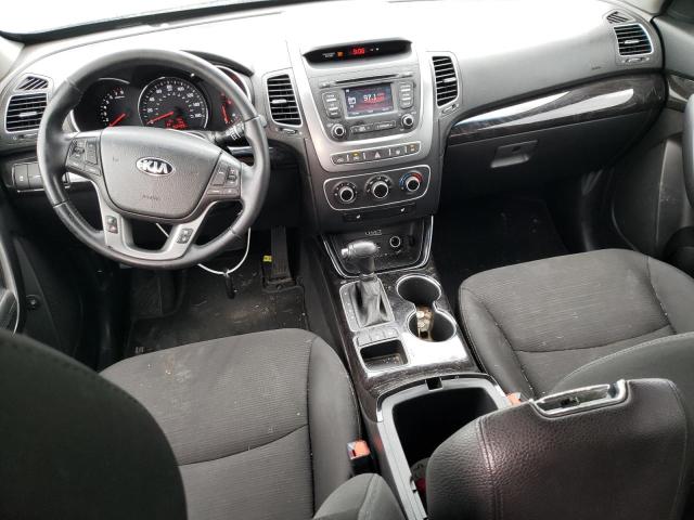 Photo 8 from auction – 2015 KIA SORENTO LX with VIN 5XYKTCA60FG571365