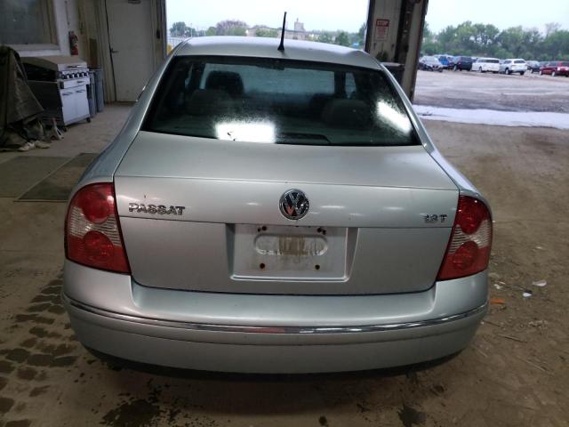 Photo 6 from auction – 2001 VOLKSWAGEN PASSAT GLS with VIN WVWPD63B21P279723