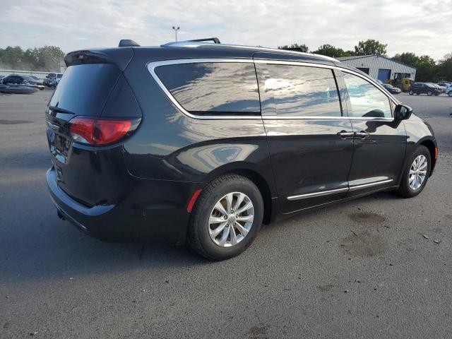 Photo 3 from auction – 2018 CHRYSLER PACIFICA T with VIN 2C4RC1EG1JR116728