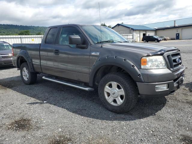 Foto 4 de la subasta – 2005 FORD F150 con VIN 1FTRX14W95FA56644