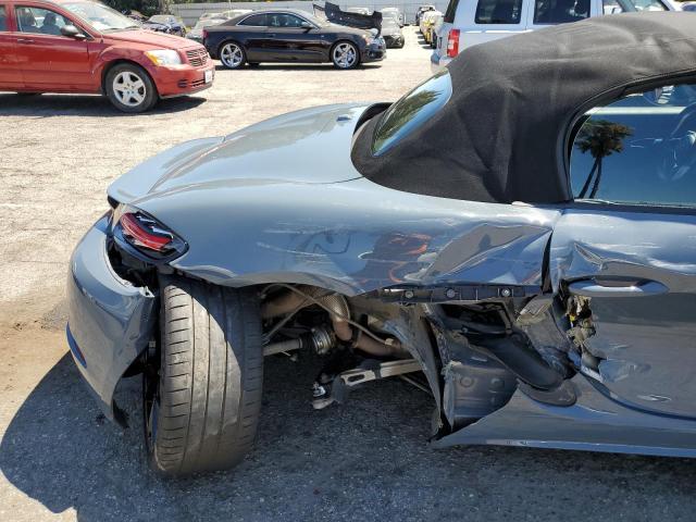 Photo 10 from auction – 2018 PORSCHE BOXSTER with VIN WP0CA2A83JS210673