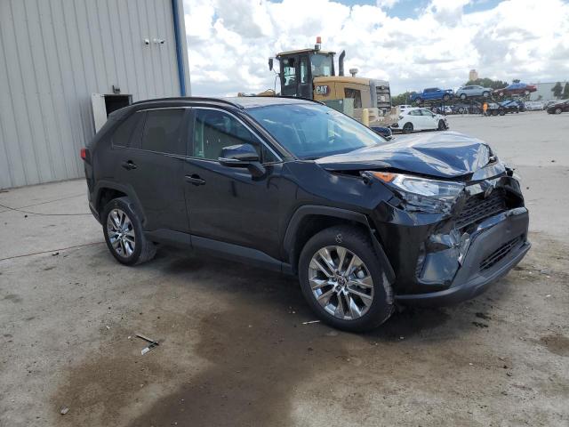 Photo 4 from auction – 2021 TOYOTA RAV4 XLE P with VIN 2T3C1RFV7MC115702