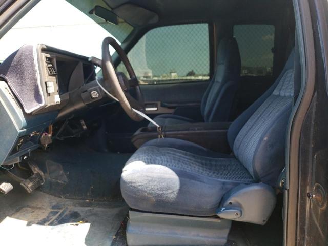 Photo 7 from auction – 1994 CHEVROLET GMT-400 C1 with VIN 2GCEC19K2R1313401