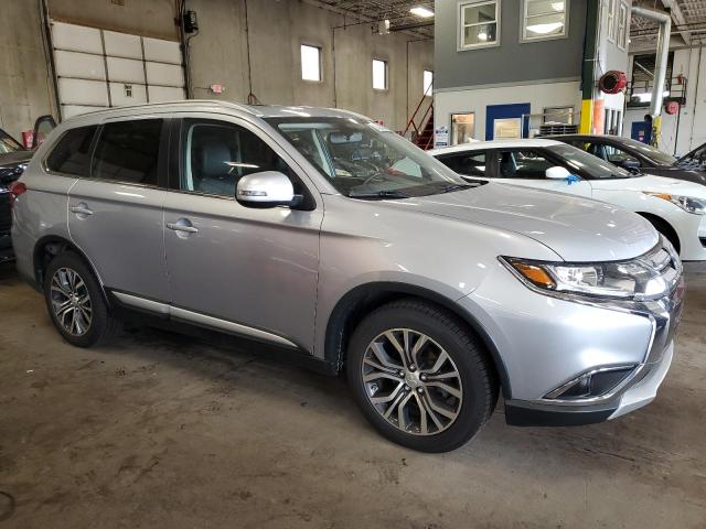 Photo 4 from auction – 2017 MITSUBISHI OUTLANDER with VIN JA4AZ3A30HZ006953