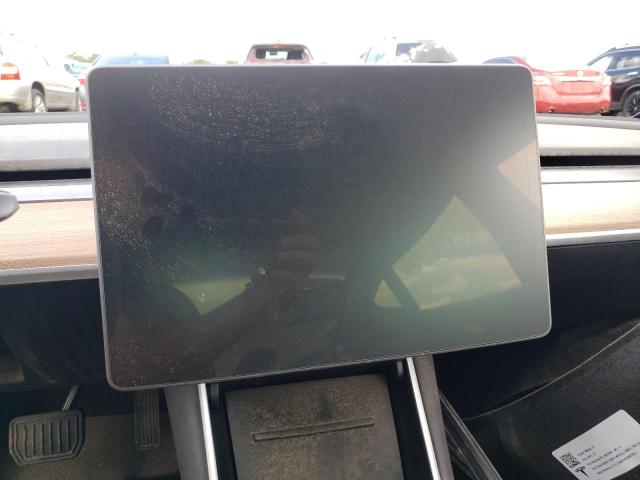 Photo 9 from auction – 2019 TESLA MODEL 3 with VIN 5YJ3E1EB3KF454035