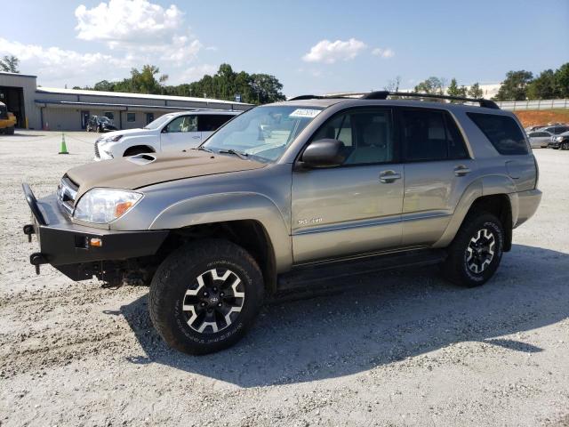 TOYOTA 4RUNNER SR 2005 with VIN JTEBU14R050067096 - Photo from auction