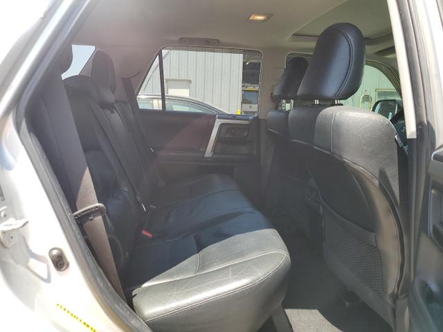Photo 11 from auction – 2011 TOYOTA 4RUNNER SR with VIN JTEBU5JR4B5077060