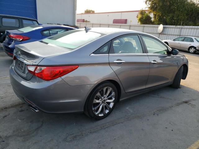 Photo 3 from auction – 2011 HYUNDAI SONATA with VIN 5NPEC4AB8BH262875