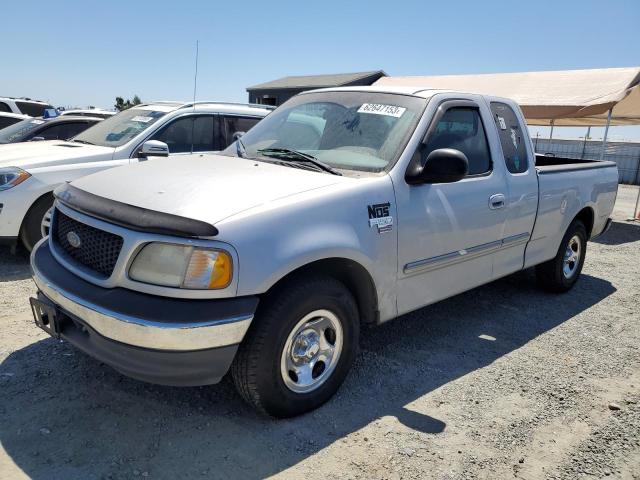 FORD F150 2000 with VIN 1FTRX17WXYNC06881 - Photo from auction
