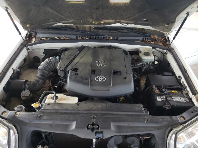 Foto 11 de la subasta – 2004 TOYOTA 4RUNNER LI con VIN JTEZU17R548011990