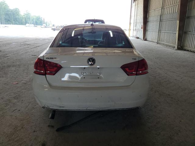 Photo 6 from auction – 2015 VOLKSWAGEN PASSAT S with VIN 1VWAT7A36FC101867