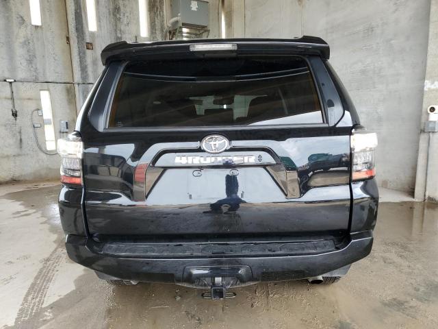 Photo 6 from auction – 2023 TOYOTA 4RUNNER SR with VIN JTEEU5JR0P5287479