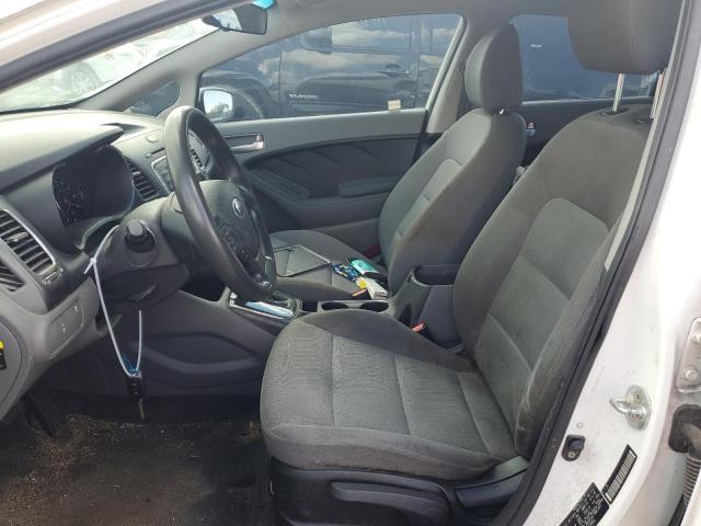 Photo 7 from auction – 2017 KIA FORTE LX with VIN 3KPFK4A78HE076852