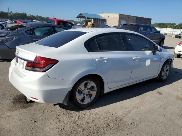 Photo 3 from auction – 2015 HONDA CIVIC LX with VIN 19XFB2F57FE111373