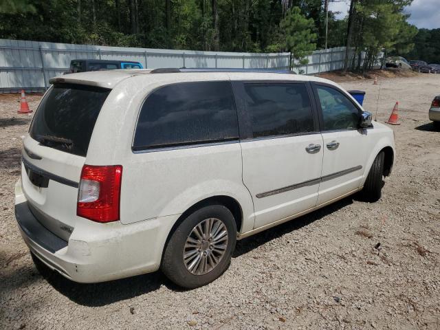 Photo 3 from auction – 2011 CHRYSLER TOWN & COU with VIN 2A4RR6DG5BR760547