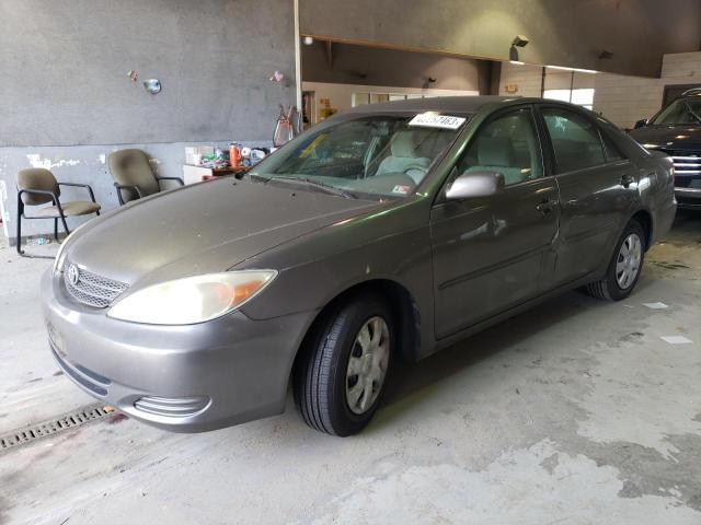 TOYOTA CAMRY LE 2004 with VIN 4T1BE32K94U793836 - Photo from auction