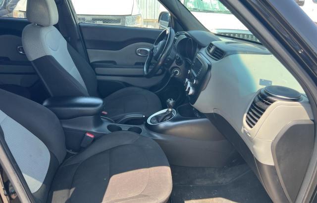 Photo 5 from auction – 2018 KIA SOUL with VIN KNDJN2A27J7582429