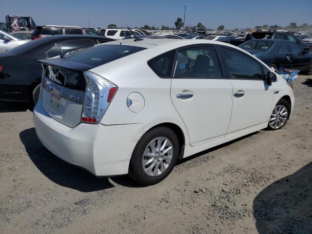 Photo 3 from auction – 2012 TOYOTA PRIUS PLUG with VIN JTDKN3DP7C3027282