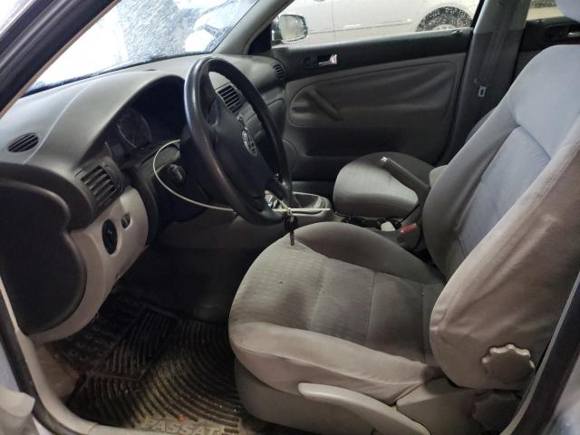 Photo 7 from auction – 2001 VOLKSWAGEN PASSAT GLS with VIN WVWPD63B21P279723