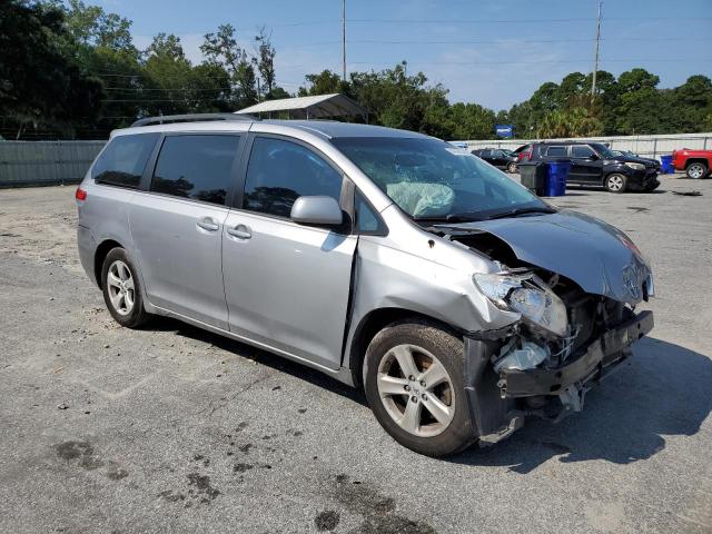 Photo 4 from auction – 2012 TOYOTA SIENNA LE with VIN 5TDKK3DC9CS234728