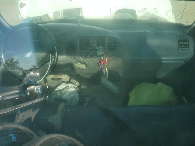 Photo 8 from auction – 2003 FORD F150 with VIN 1FTRF17273NB09632