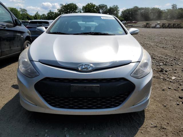 Photo 5 from auction – 2013 HYUNDAI SONATA HYB with VIN KMHEC4A49DA080674