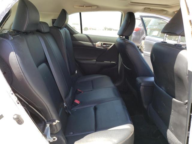 Photo 10 from auction – 2014 LEXUS CT 200 with VIN JTHKD5BHXE2175704