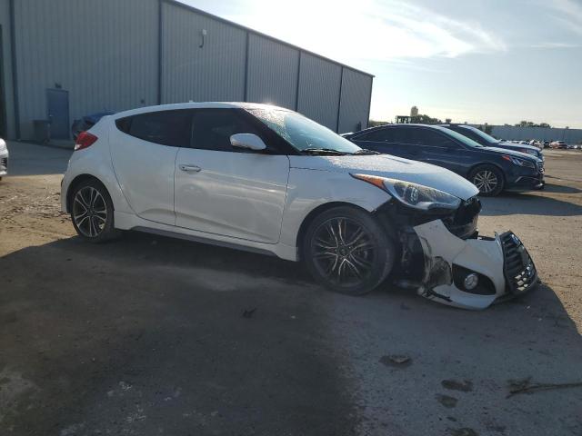 Photo 4 from auction – 2016 HYUNDAI VELOSTER T with VIN KMHTC6AE8GU290729