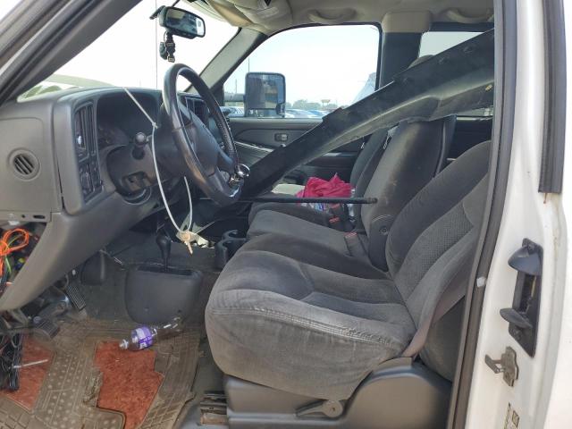 Photo 7 from auction – 2005 CHEVROLET SILVERADO with VIN 1GCHK29U75E129622