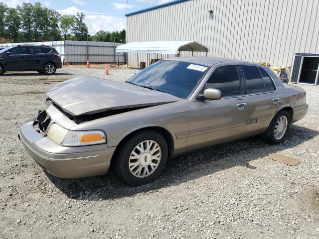 FORD CROWN VICT 2003 with VIN 2FAFP74W23X168411 - Photo from auction