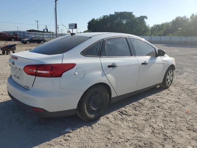 Photo 3 from auction – 2016 FORD FOCUS S with VIN 1FADP3E22GL324543