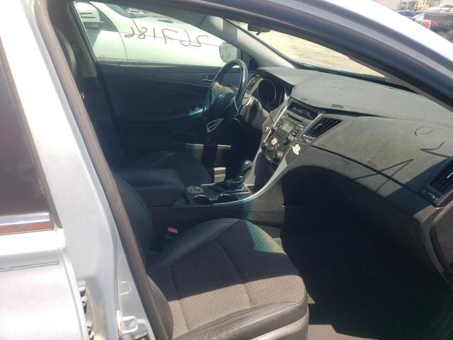 Photo 7 from auction – 2011 HYUNDAI SONATA SE with VIN 5NPEC4AC3BH229646