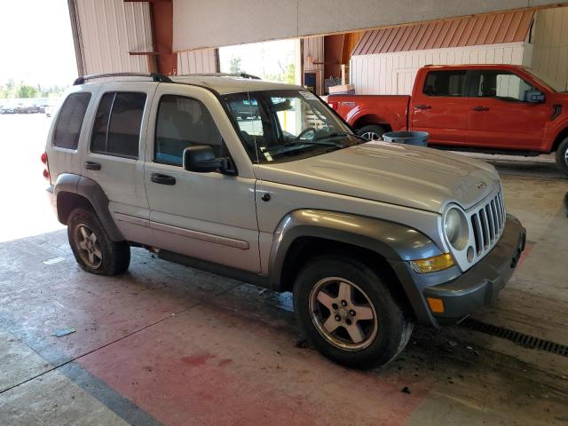 Photo 4 from auction – 2006 JEEP LIBERTY SP with VIN 1J4GL48K16W146815