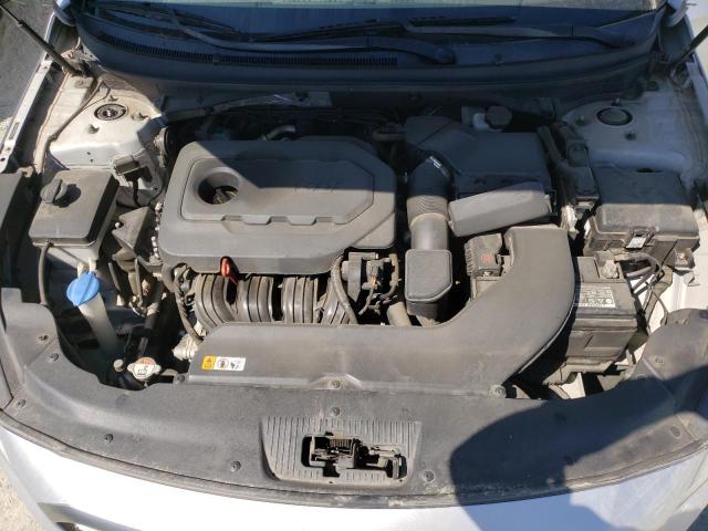 Photo 11 from auction – 2016 HYUNDAI SONATA SE with VIN 5NPE24AF8GH303342