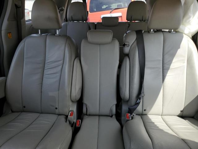 Photo 10 from auction – 2011 TOYOTA SIENNA XLE with VIN 5TDYK3DC5BS127166