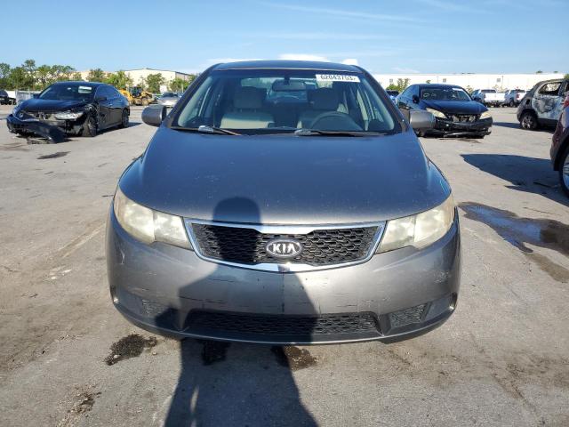 Photo 5 from auction – 2011 KIA FORTE EX with VIN KNAFU4A25B5356890