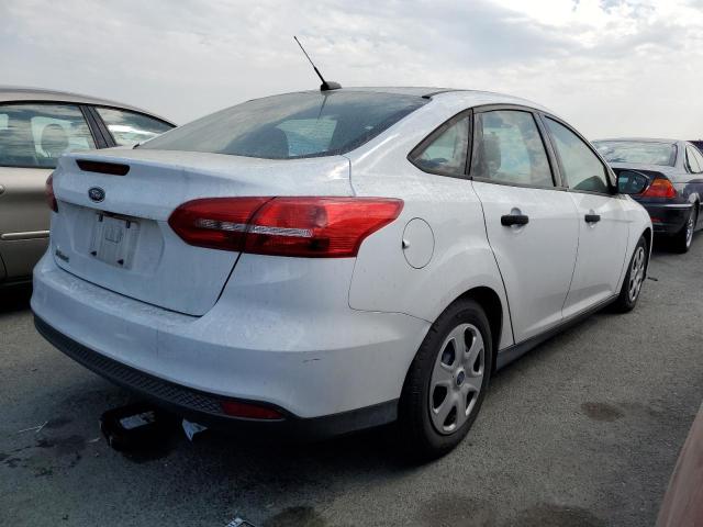 Photo 3 from auction – 2016 FORD FOCUS S with VIN 1FADP3E21GL254629