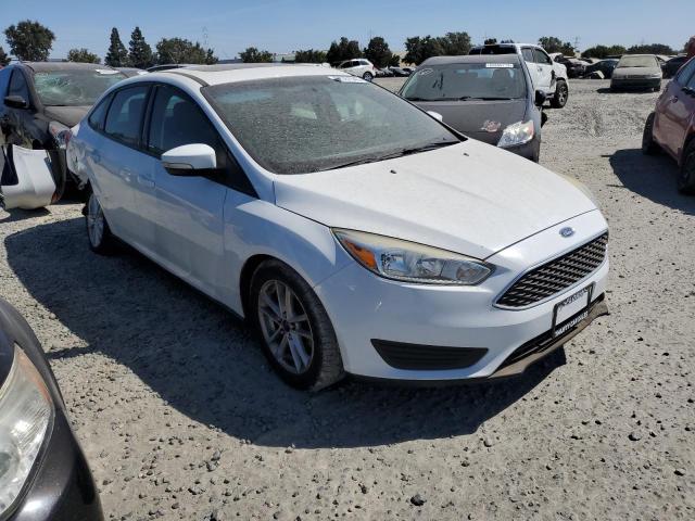 Photo 4 from auction – 2015 FORD FOCUS SE with VIN 1FADP3F27FL307525