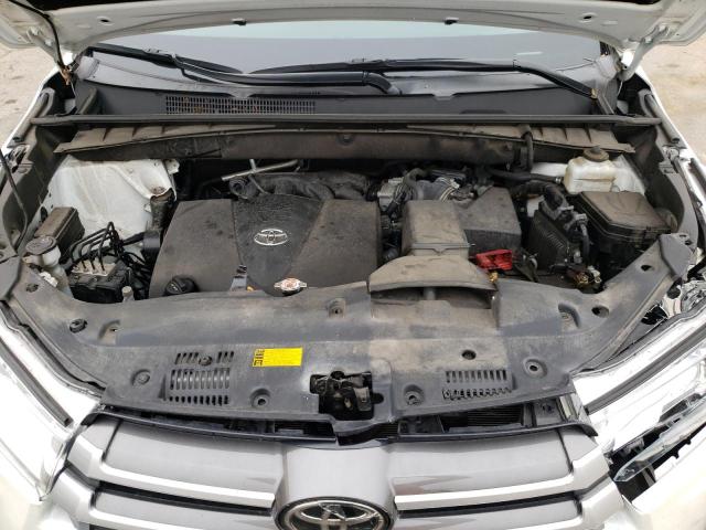 Photo 12 from auction – 2019 TOYOTA HIGHLANDER with VIN 5TDJZRFH2KS602930