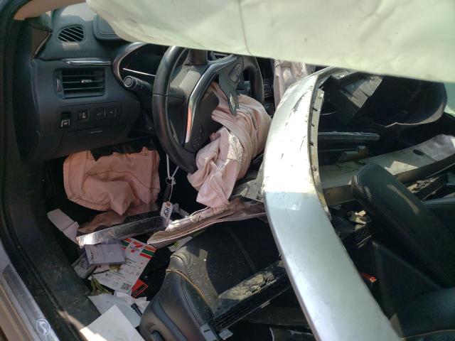Photo 8 from auction – 2020 CHEVROLET IMPALA PRE with VIN 2G1105S39L9100304