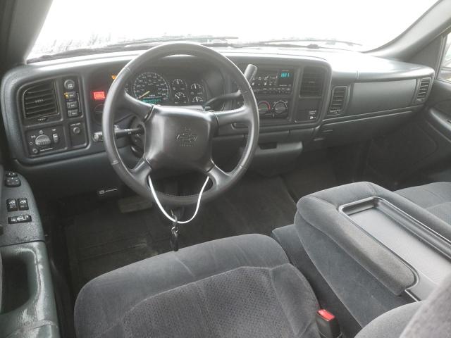Photo 8 from auction – 2000 CHEVROLET SILVERADO with VIN 2GCEK19T4Y1320053