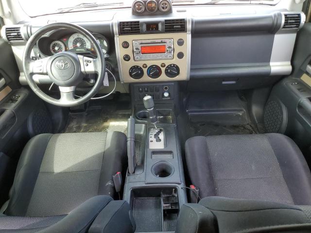 Photo 8 from auction – 2012 TOYOTA FJ CRUISER with VIN JTEZU4BF7CK012574